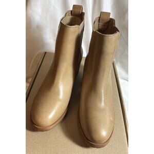Nisolo Womens Ana Go-To Heeled Chelsea Boot US Sz 6.5 Almond Tan Leather NIB NEW